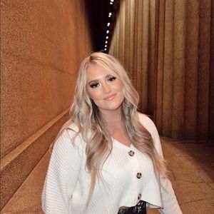 Meet your Posher, Madison